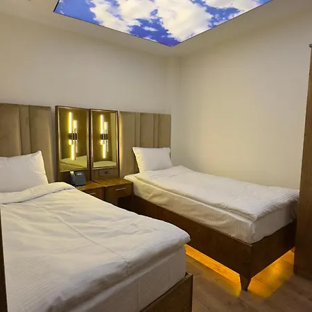 Lokka Ortakoy * Istanbul