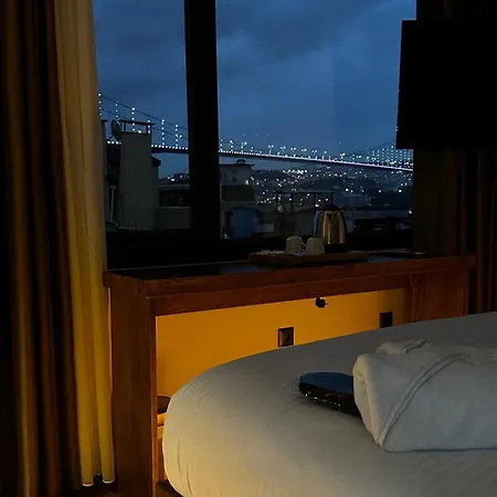 Lokka Ortakoy * Istanbul