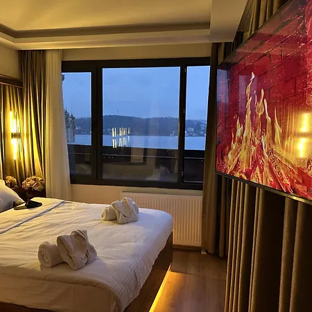 Hotel Lokka Ortakoy 3*
