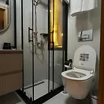 Hotel Lokka Ortakoy 3*