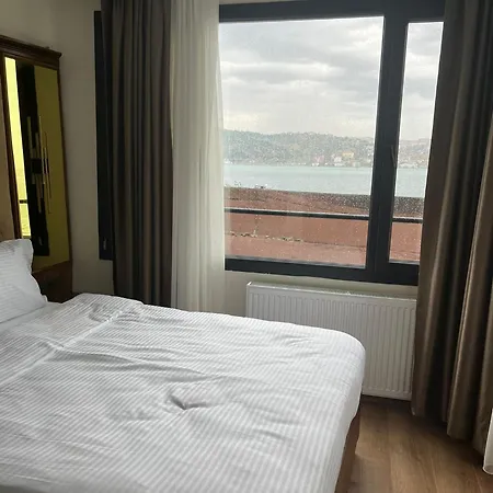 Hotel Lokka Ortakoy 3*